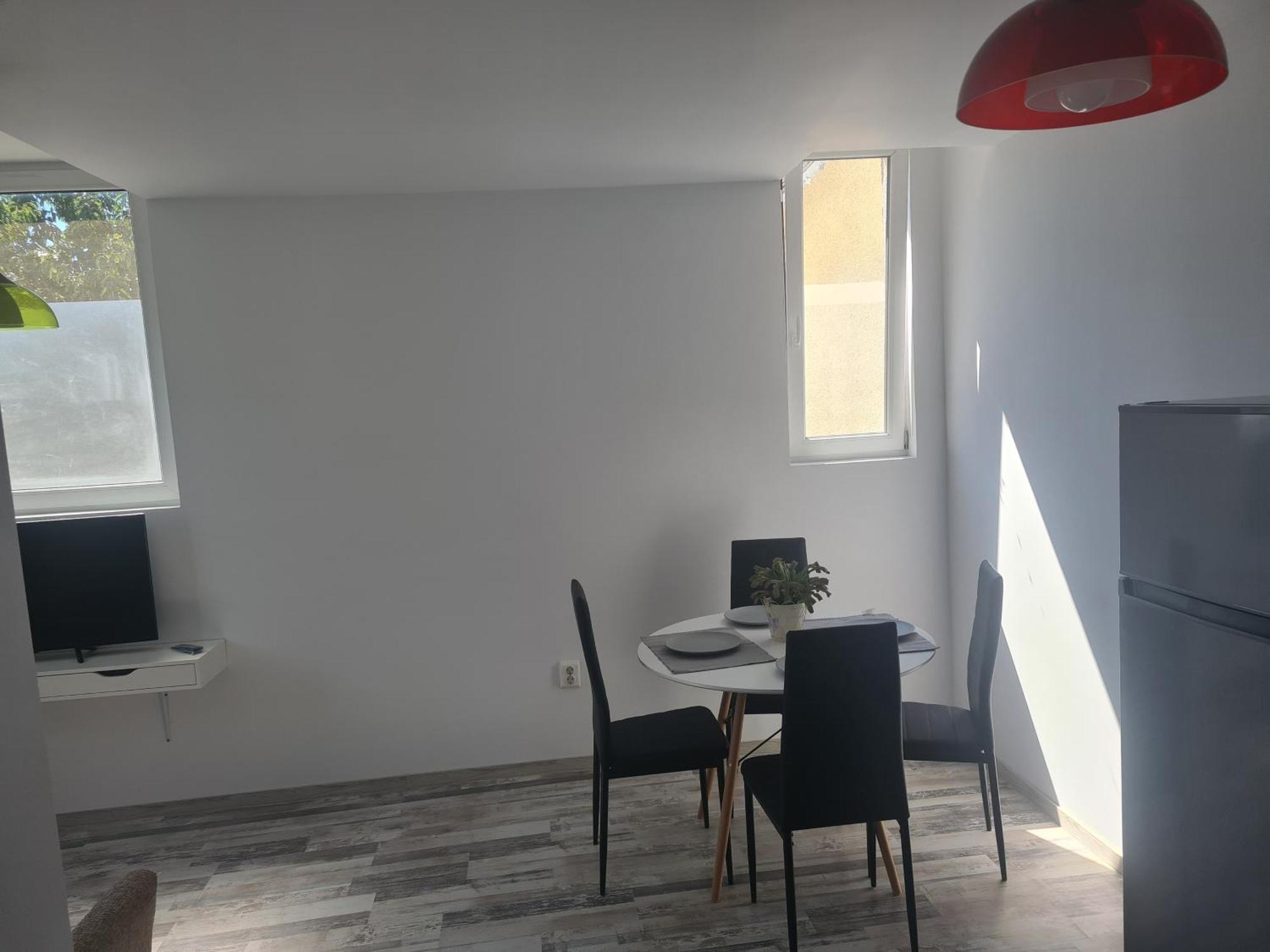 Luxury Apartments Mall Area Bacău Екстериор снимка